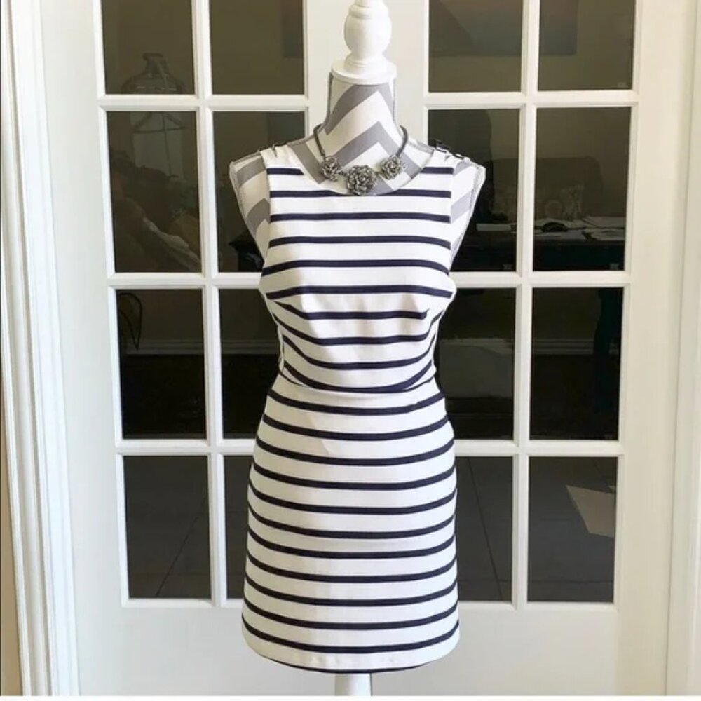 NEW Zara elegant black white horizontal striped dress